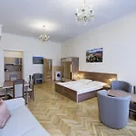 Paderewski Apartman *