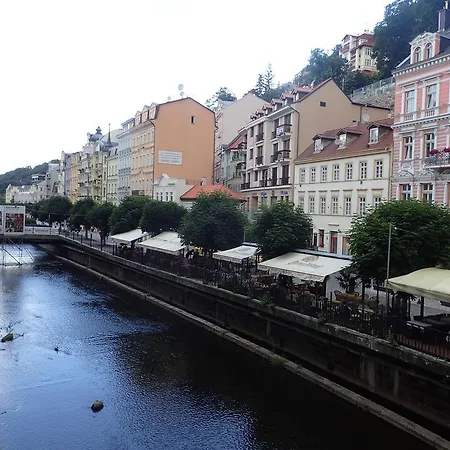 Apartment Paderewski Karlovy Vary