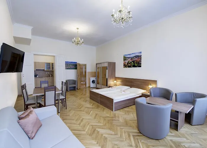 Paderewski Apartmán *